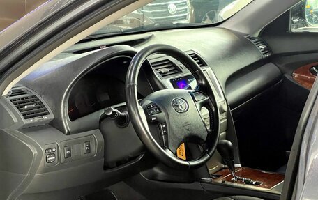 Toyota Camry, 2010 год, 1 185 000 рублей, 8 фотография