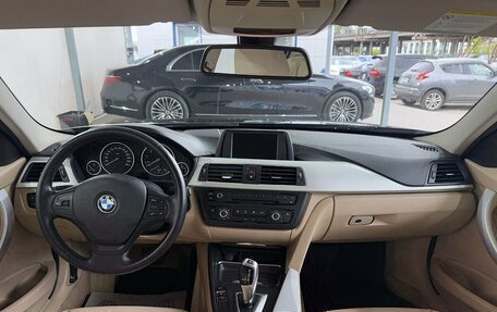 BMW 3 серия, 2013 год, 1 549 000 рублей, 10 фотография