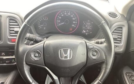 Honda Vezel, 2016 год, 1 200 000 рублей, 12 фотография