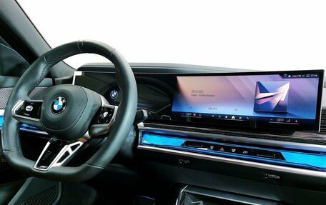 BMW 7 серия, 2025 год, 14 800 000 рублей, 15 фотография