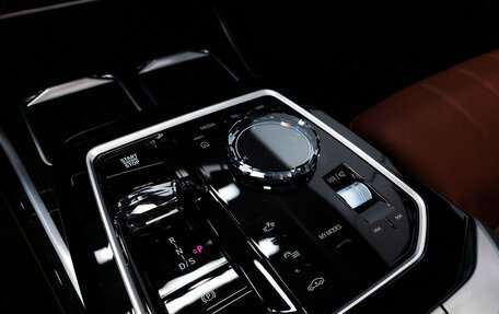 BMW 7 серия, 2025 год, 14 800 000 рублей, 18 фотография