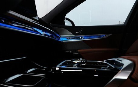 BMW 7 серия, 2025 год, 14 800 000 рублей, 21 фотография