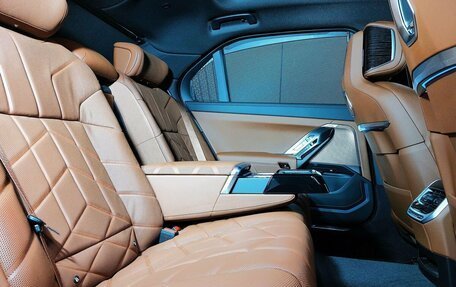 BMW 7 серия, 2025 год, 14 800 000 рублей, 27 фотография