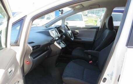 Toyota Wish II, 2013 год, 1 100 000 рублей, 10 фотография
