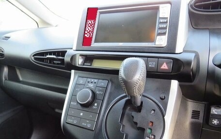 Toyota Wish II, 2013 год, 1 100 000 рублей, 13 фотография
