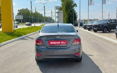 Hyundai Solaris II рестайлинг, 2011 год, 705 000 рублей, 6 фотография