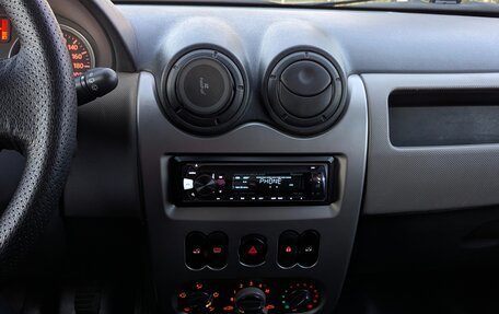 Renault Sandero I, 2011 год, 450 000 рублей, 17 фотография