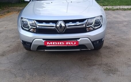 Renault Duster I рестайлинг, 2016 год, 1 100 000 рублей, 2 фотография