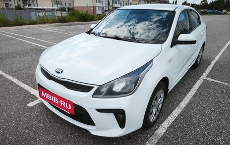 KIA Rio IV, 2018 год, 1 240 000 рублей, 8 фотография