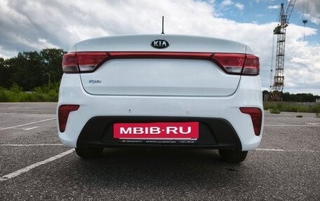 KIA Rio IV, 2018 год, 1 240 000 рублей, 4 фотография
