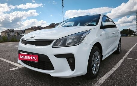 KIA Rio IV, 2018 год, 1 240 000 рублей, 7 фотография