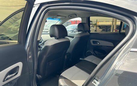 Chevrolet Cruze II, 2013 год, 1 009 000 рублей, 19 фотография