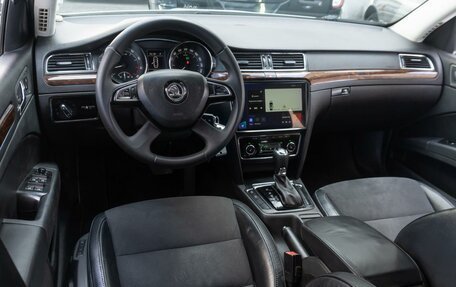 Skoda Superb III рестайлинг, 2014 год, 1 040 000 рублей, 6 фотография