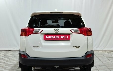 Toyota RAV4, 2013 год, 1 950 000 рублей, 6 фотография