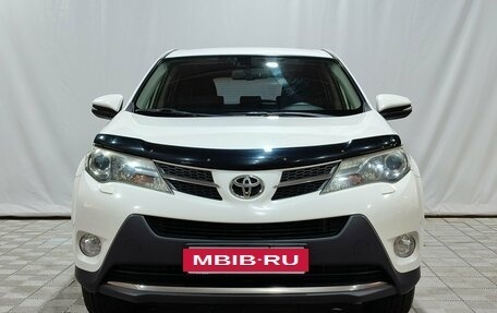 Toyota RAV4, 2013 год, 1 950 000 рублей, 2 фотография