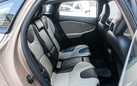 Volvo V40 Cross Country I, 2013 год, 1 335 000 рублей, 7 фотография