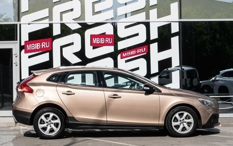 Volvo V40 Cross Country I, 2013 год, 1 335 000 рублей, 5 фотография