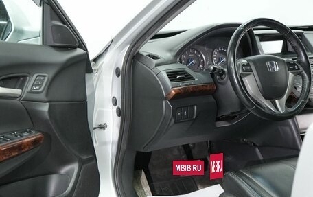 Honda Crosstour I рестайлинг, 2011 год, 1 250 000 рублей, 21 фотография