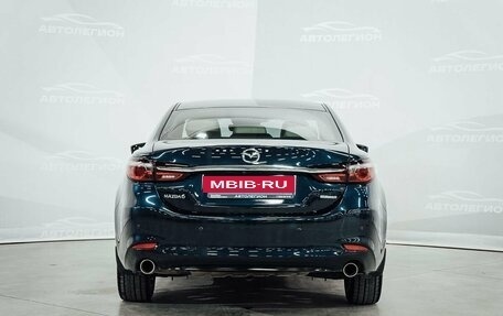 Mazda 6, 2020 год, 2 000 000 рублей, 6 фотография