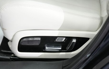 Mazda 6, 2020 год, 2 000 000 рублей, 21 фотография