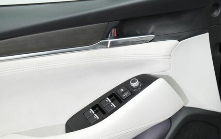 Mazda 6, 2020 год, 2 000 000 рублей, 20 фотография