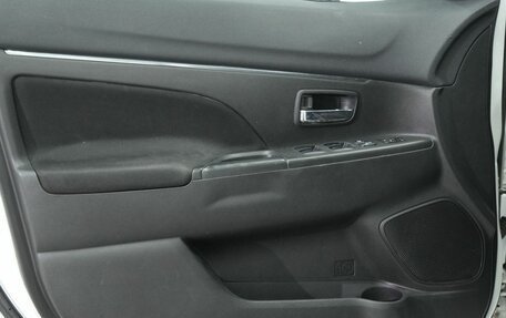 Mitsubishi ASX I рестайлинг, 2013 год, 900 000 рублей, 17 фотография