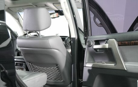Toyota Land Cruiser 200, 2009 год, 2 700 000 рублей, 6 фотография