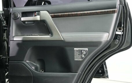 Toyota Land Cruiser 200, 2009 год, 2 700 000 рублей, 5 фотография