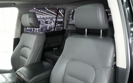 Toyota Land Cruiser 200, 2009 год, 2 700 000 рублей, 12 фотография