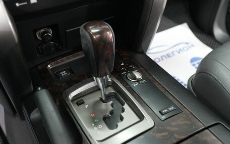 Toyota Land Cruiser 200, 2009 год, 2 700 000 рублей, 15 фотография