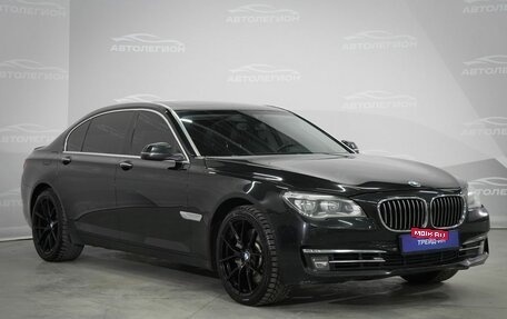 BMW 7 серия, 2013 год, 1 879 000 рублей, 4 фотография