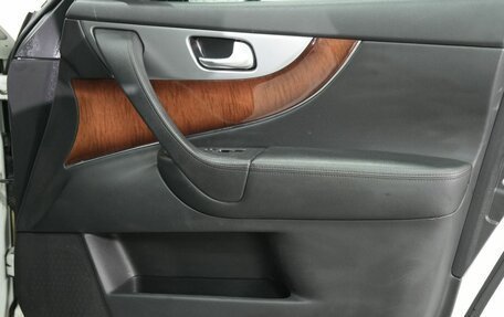 Infiniti FX II, 2011 год, 1 750 000 рублей, 15 фотография