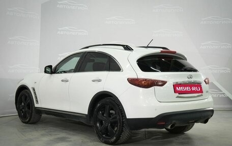 Infiniti FX II, 2011 год, 1 750 000 рублей, 7 фотография