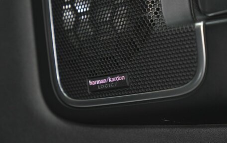 Land Rover Range Rover III, 2010 год, 1 900 000 рублей, 16 фотография