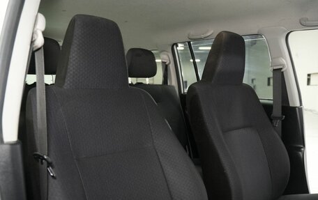 Toyota Succeed I рестайлинг, 2018 год, 1 230 000 рублей, 20 фотография