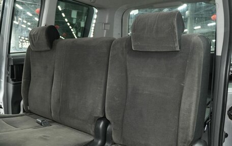 Toyota Noah III, 2007 год, 1 000 000 рублей, 9 фотография