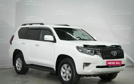 Toyota Land Cruiser Prado 150 рестайлинг 2, 2018 год, 4 700 000 рублей, 4 фотография