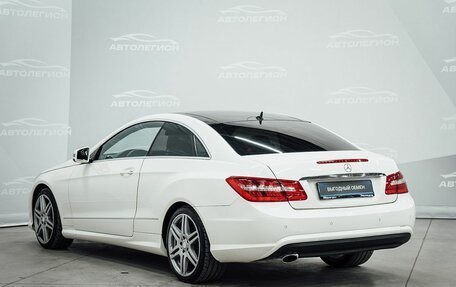 Mercedes-Benz E-Класс, 2012 год, 1 500 000 рублей, 8 фотография