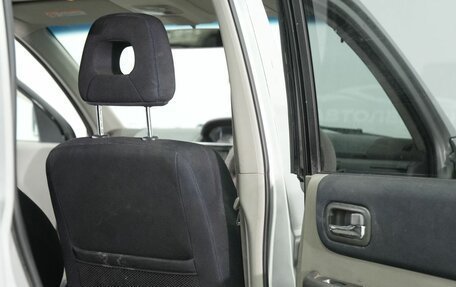 Nissan X-Trail, 2005 год, 670 000 рублей, 9 фотография