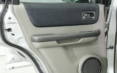 Nissan X-Trail, 2005 год, 670 000 рублей, 10 фотография
