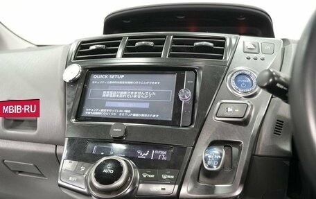 Toyota Prius Alpha I (ZVW40/41), 2014 год, 1 230 000 рублей, 13 фотография