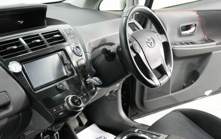 Toyota Prius Alpha I (ZVW40/41), 2014 год, 1 230 000 рублей, 19 фотография
