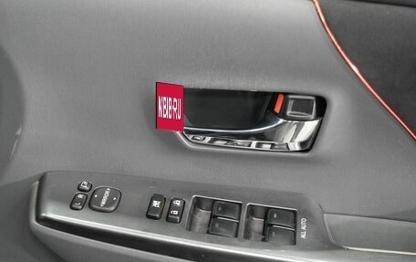 Toyota Prius Alpha I (ZVW40/41), 2014 год, 1 230 000 рублей, 16 фотография