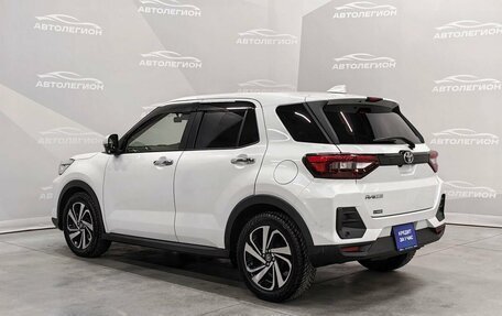Toyota Raize I, 2020 год, 1 930 000 рублей, 3 фотография
