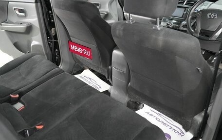 Toyota Prius Alpha I (ZVW40/41), 2014 год, 1 230 000 рублей, 32 фотография