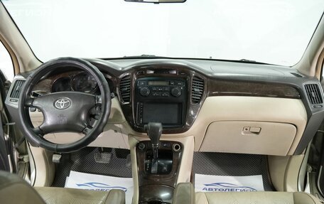 Toyota Highlander III, 2002 год, 999 000 рублей, 14 фотография