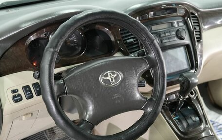 Toyota Highlander III, 2002 год, 999 000 рублей, 20 фотография