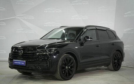 Volkswagen Touareg III, 2022 год, 7 890 000 рублей, 2 фотография