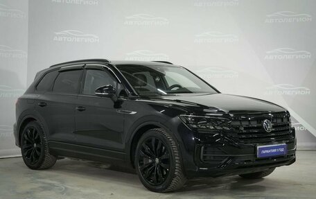 Volkswagen Touareg III, 2022 год, 7 890 000 рублей, 4 фотография