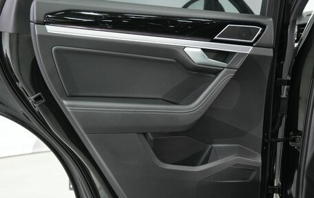 Volkswagen Touareg III, 2022 год, 7 890 000 рублей, 8 фотография